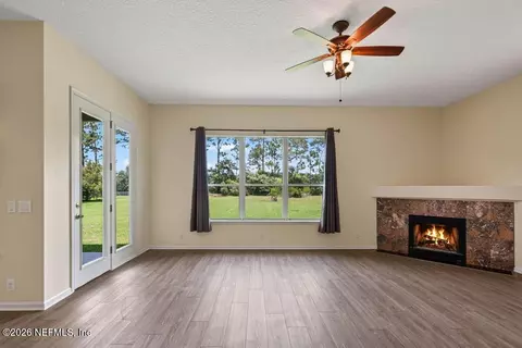 Living - 55534 Deer Run Rd, Callahan, FL 32011 photo 12 of 23