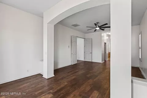 Living - 55534 Deer Run Rd, Callahan, FL 32011 photo 17 of 23