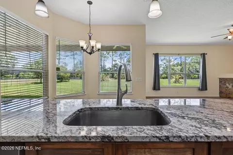 Kitchen - 55534 Deer Run Rd, Callahan, FL 32011 photo 10 of 14