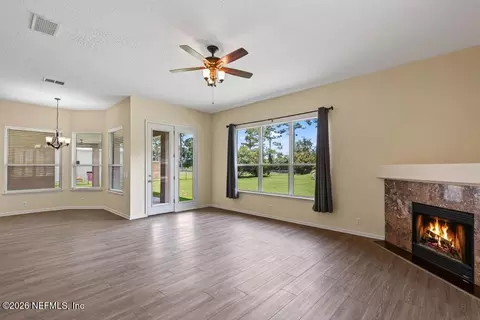 Living - 55534 Deer Run Rd, Callahan, FL 32011 photo 11 of 23