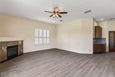 Living - 55534 Deer Run Rd, Callahan, FL 32011 photo 20 of 23