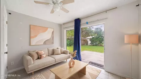 Living - 329 Palos Ct, Saint Augustine, FL 32086 photo 6 of 6
