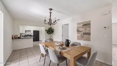 Dining - 329 Palos Ct, Saint Augustine, FL 32086 photo 1 of 3