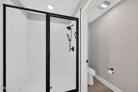 Bath - 239 Elm Creek Dr, Saint Augustine, FL 32092 photo 2 of 5
