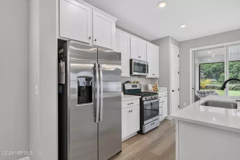 Kitchen - 239 Elm Creek Dr, Saint Augustine, FL 32092 photo 2 of 5