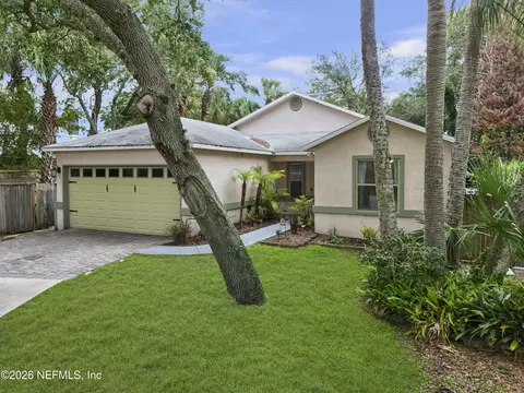 Exterior - 212 Herada St, Saint Augustine, FL 32080 photo 2 of 7