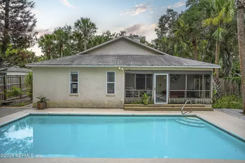 Exterior - 212 Herada St, Saint Augustine, FL 32080 photo 6 of 7
