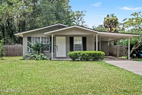 505 N Vermont Ave, Green Cove Springs, FL 32043