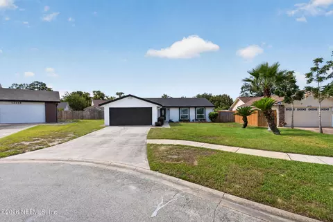 12240 Chippenham Ct, Jacksonville, FL 32225