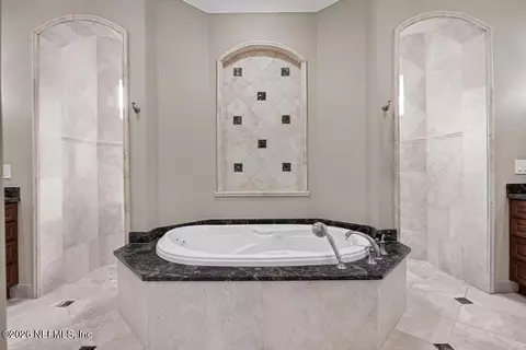 Bath - 164 N River Dr, Saint Augustine, FL 32095 photo 1 of 8