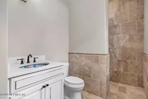 Bath - 164 N River Dr, Saint Augustine, FL 32095 photo 7 of 8