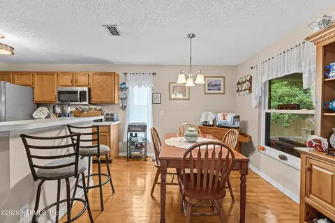 Dining - 124 Marsh Island Cir, Saint Augustine, FL 32095 photo 2 of 3