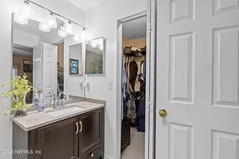 Bath - 124 Marsh Island Cir, Saint Augustine, FL 32095 photo 4 of 4