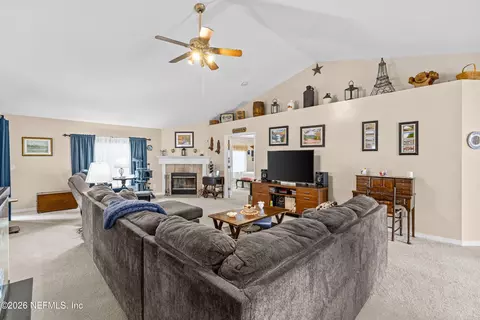 Living - 124 Marsh Island Cir, Saint Augustine, FL 32095 photo 1 of 2