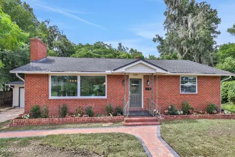 5541 Milmar Dr N, Jacksonville, FL 32207