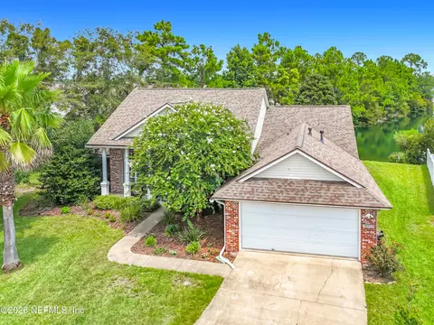 12750 Dunns View Dr, Jacksonville, FL 32218
