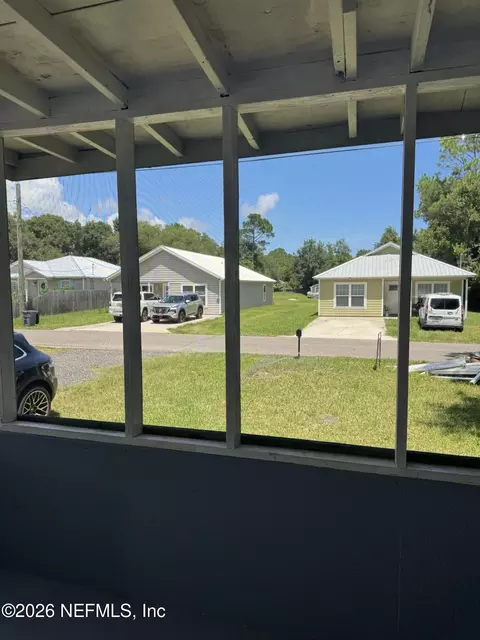 Exterior - 867 E Aiken St, Saint Augustine, FL 32084 photo 5 of 6