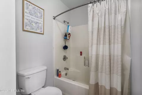 Bath - 248 S 1st St, Macclenny, FL 32063 photo 8 of 8