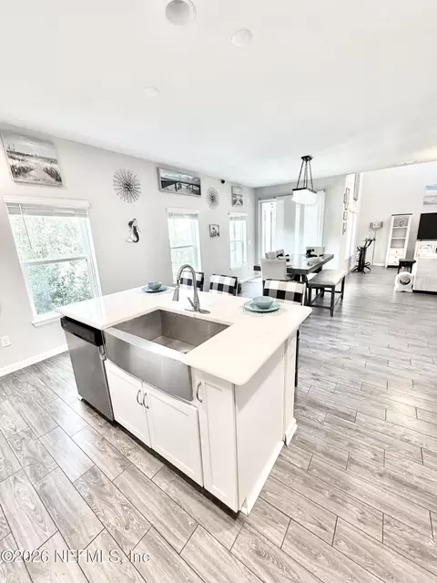 Kitchen - 206 Lombard Way, Saint Augustine, FL 32092 photo 2 of 4
