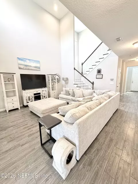 Living - 206 Lombard Way, Saint Augustine, FL 32092 photo 2 of 4
