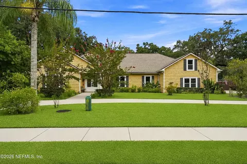 2718 Claire Ln, Jacksonville, FL 32223
