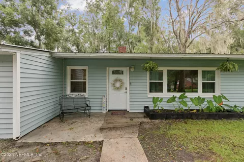 Exterior - 45180 Booth St, Callahan, FL 32011 photo 1 of 9