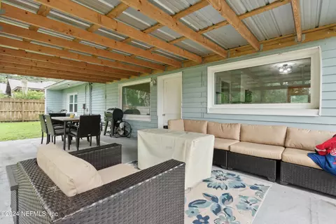 Exterior - 45180 Booth St, Callahan, FL 32011 photo 2 of 9