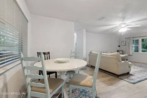 Dining - 45180 Booth St, Callahan, FL 32011 photo 3 of 3