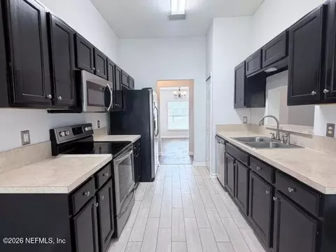 Entry Way - 861653 Worthington Dr, Yulee, FL 32097 photo 2 of 7