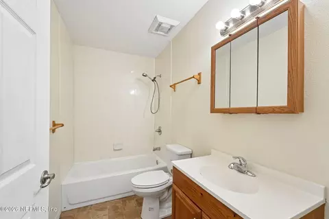Bath - 154 Hurst St, Saint Augustine, FL 32084 photo 3 of 3