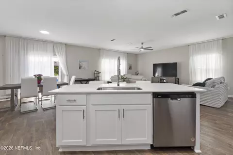 Kitchen - 75 Encanto Way, Saint Augustine, FL 32084 photo 3 of 4