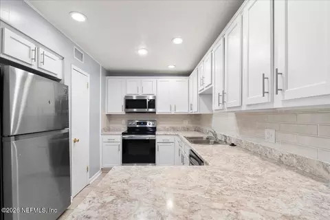 11634 Marina Dr, Jacksonville, FL 32246