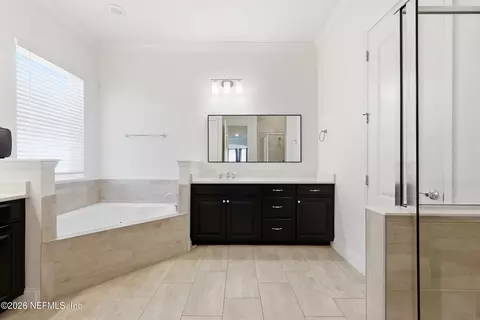 Bath - 44 Brasilla Ave, Saint Augustine, FL 32095 photo 3 of 10