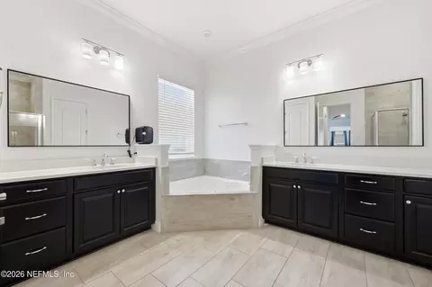 Bath - 44 Brasilla Ave, Saint Augustine, FL 32095 photo 4 of 10