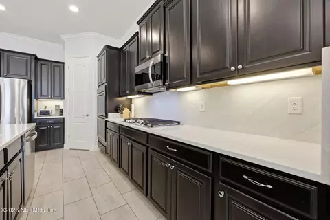 Kitchen - 44 Brasilla Ave, Saint Augustine, FL 32095 photo 4 of 8