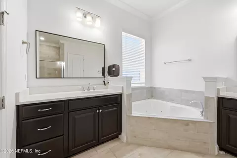 Bath - 44 Brasilla Ave, Saint Augustine, FL 32095 photo 5 of 10