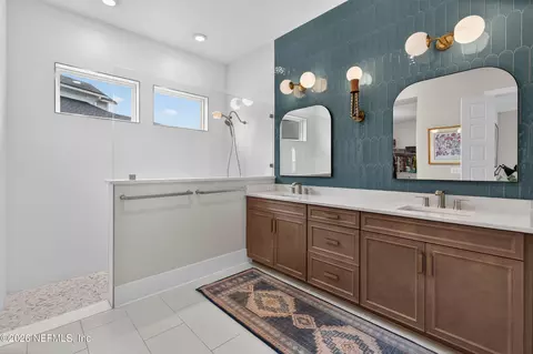 Bath - 463 Canopy Forest Dr, Saint Augustine, FL 32092 photo 2 of 4