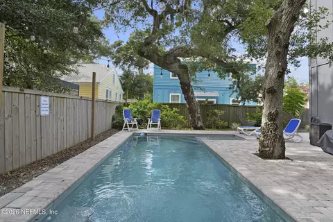Exterior - 34 E San Carlos Ave, Saint Augustine, FL 32084 photo 8 of 11