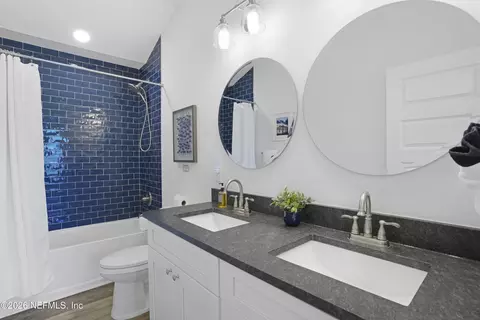 Bath - 34 E San Carlos Ave, Saint Augustine, FL 32084 photo 3 of 5