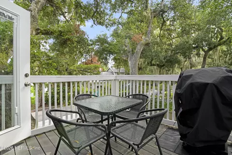 Exterior - 34 E San Carlos Ave, Saint Augustine, FL 32084 photo 5 of 11