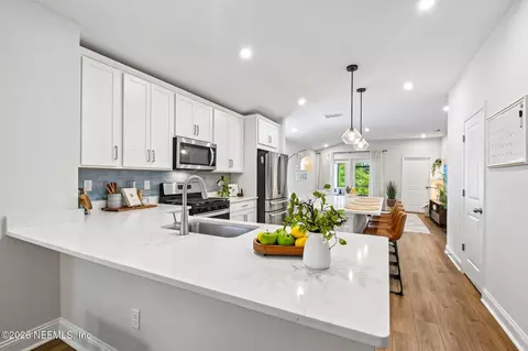 Kitchen - 12924 Holsinger Blvd, Jacksonville, FL 32256 photo 1 of 8