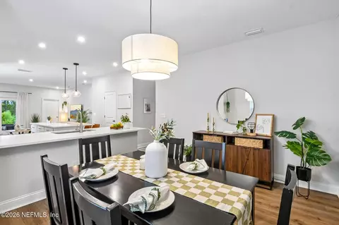 Dining - 12924 Holsinger Blvd, Jacksonville, FL 32256 photo 3 of 3