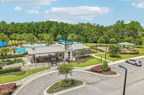 View/Area - 12924 Holsinger Blvd, Jacksonville, FL 32256 photo 13 of 24