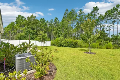 Exterior - 12924 Holsinger Blvd, Jacksonville, FL 32256 photo 7 of 15