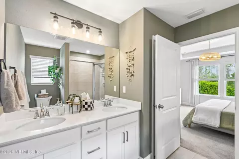 Bath - 12924 Holsinger Blvd, Jacksonville, FL 32256 photo 1 of 5
