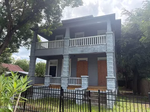 1639 Ionia St, Jacksonville, FL 32206