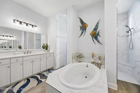 Bath - 264 Topside Dr, Saint Johns, FL 32259 photo 2 of 5
