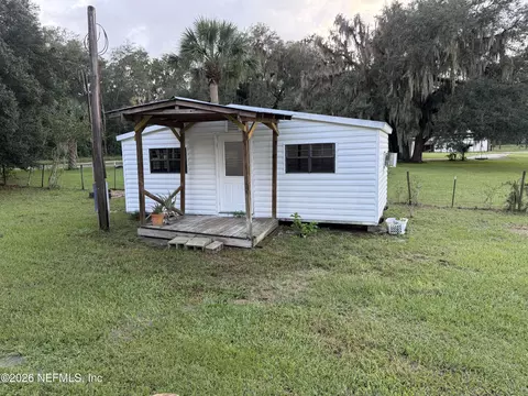 703 Walker Dr, Interlachen, FL 32148 photo 22