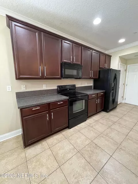 Kitchen - 459 Walnut Dr, Saint Johns, FL 32259 photo 1 of 3