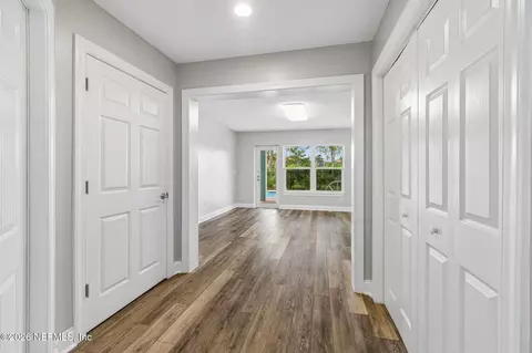 Entry Way - 123 Sunset Cir S, Saint Augustine Beach, FL 32080 photo 6 of 8